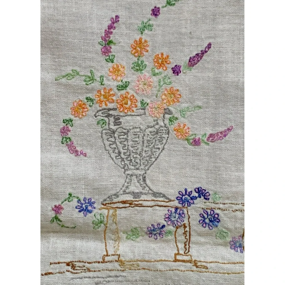 Vintage PEACOCK, Fence & Urn Table Runner Dresser Scarf 36